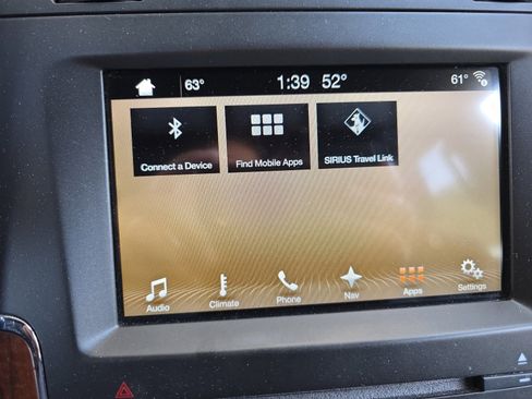 Used 2017 Lincoln Navigator Select image 13