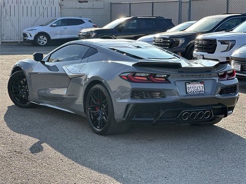 Used 2025 Chevrolet Corvette Z06 image 6