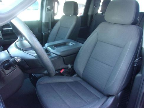 Used 2023 Chevrolet Silverado 1500 Custom image 9