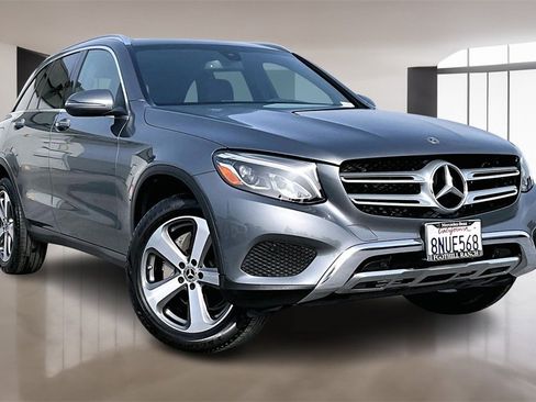 Used 2019 Mercedes-Benz GLC 300 w/ Premium Package image 3