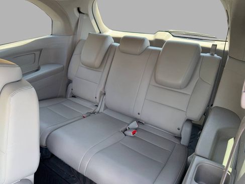 Used 2014 Honda Odyssey EX-L image 24