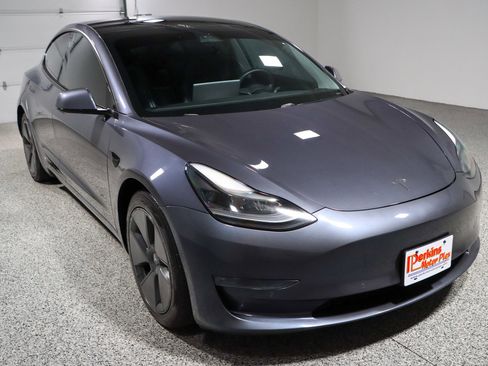 Used 2021 Tesla Model 3 Long Range AWD/4WD image 5