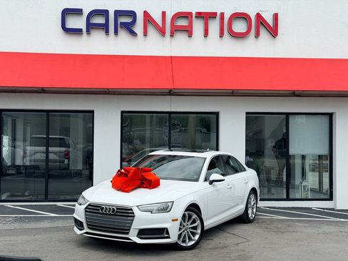 Used 2019 Audi A4 2.0T Premium w/ Convenience Package FWD image 2