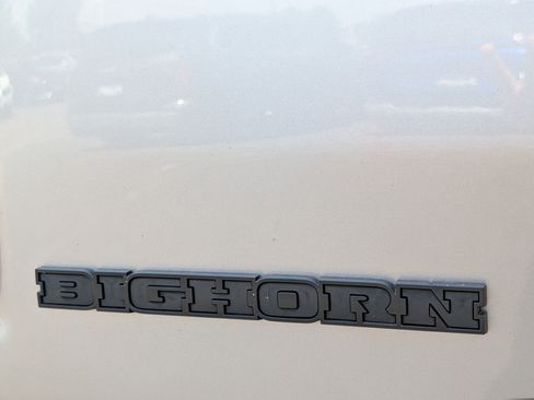 Used 2020 RAM 1500 Big Horn AWD/4WD image 7