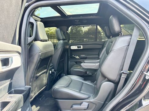 Used 2022 Ford Explorer ST w/ ST Street Pack AWD/4WD image 27