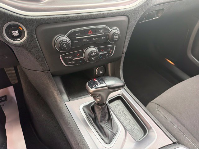 Used 2022 Dodge Charger R/T RWD image 11