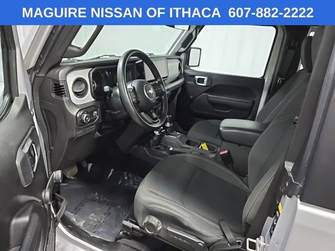 Used 2024 Jeep Wrangler Sport AWD/4WD image 27