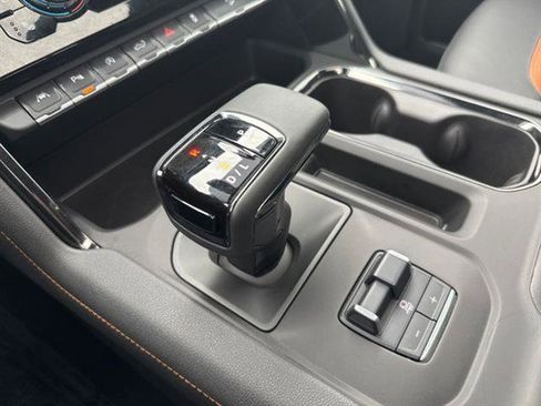 Certified 2025 GMC Sierra 1500 AT4 w/ AT4 Premium Package image 19