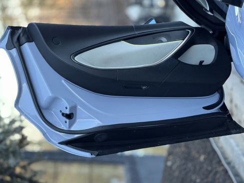 Used 2023 McLaren Artura Vision image 31