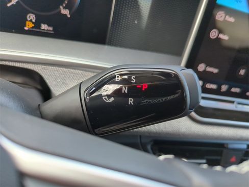 New 2026 Volkswagen Tiguan S image 33