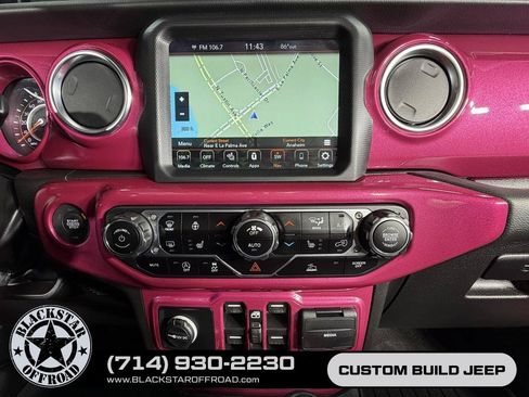 Used 2022 Jeep Wrangler Unlimited Sahara w/ Cold Weather Group AWD/4WD image 26
