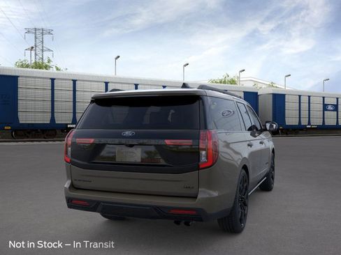 New 2026 Ford Expedition Max Platinum image 8