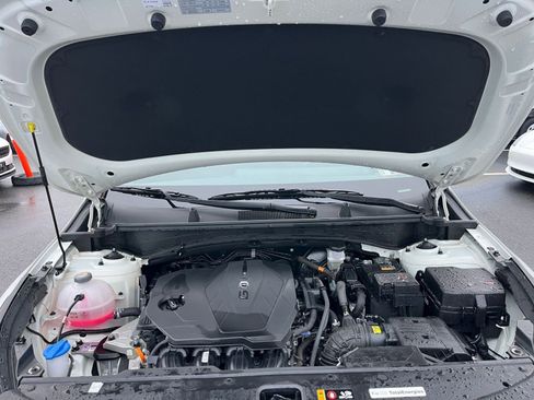 Used 2025 Kia Sportage LX image 31