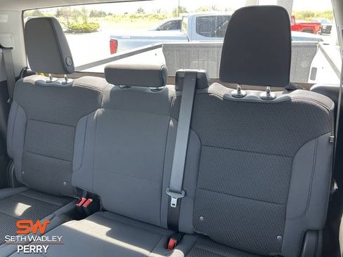 New 2025 GMC Sierra 1500 Pro AWD/4WD image 24