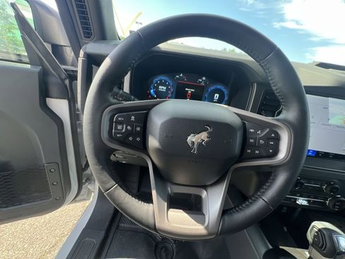 New 2025 Ford Bronco Badlands image 24
