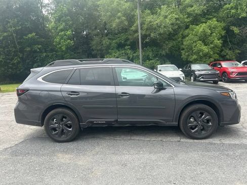 Used 2020 Subaru Outback Onyx Edition XT AWD/4WD image 2