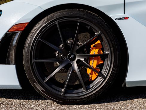 Used 2020 McLaren 720S Performance image 35