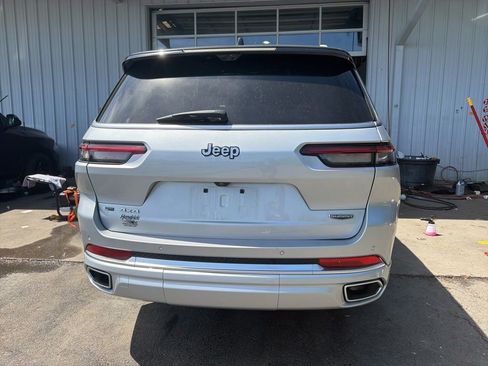 Used 2023 Jeep Grand Cherokee L Summit w/ Advanced Protech Group IV image 5