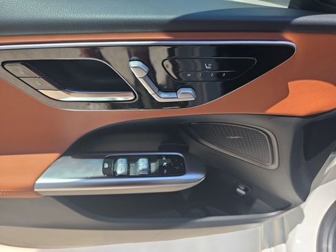 Certified 2025 Mercedes-Benz C 300 4MATIC Sedan image 24