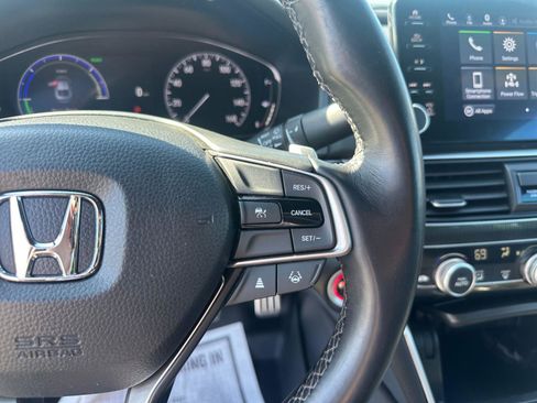 Used 2022 Honda Accord Sport image 18
