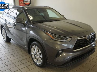 Used 2024 Toyota Highlander Limited