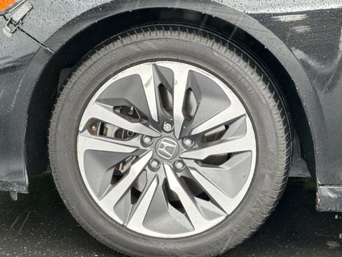 Used 2021 Honda Accord Hybrid image 24