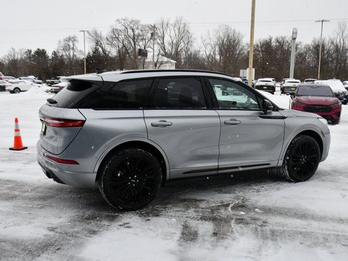 Used 2023 Lincoln Corsair Reserve w/ Equipment Group 201A image 7