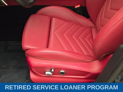 Used 2025 Maserati Grecale Modena AWD/4WD image 30