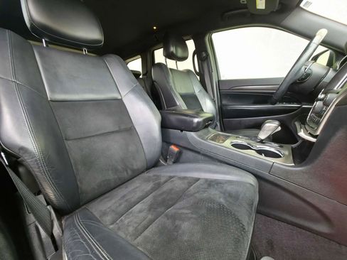 Used 2017 Jeep Grand Cherokee Altitude image 15