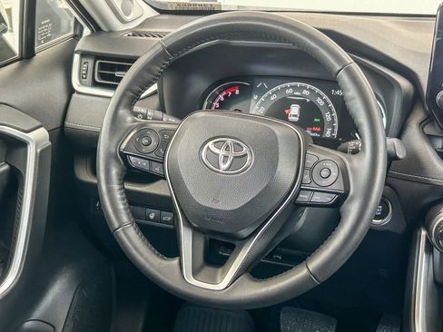 Used 2025 Toyota RAV4 XLE Premium FWD image 15