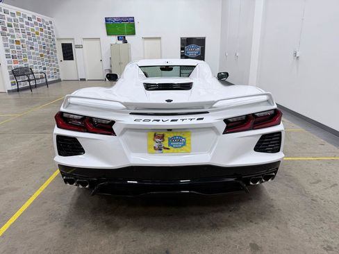 Used 2023 Chevrolet Corvette Stingray Premium Conv w/ Z51 Performance Package RWD image 6