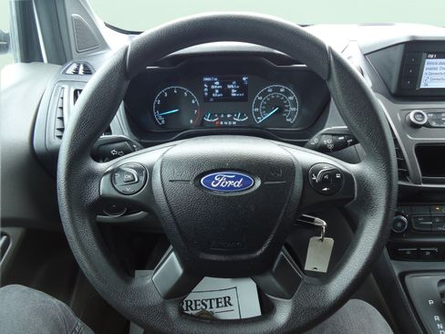 Used 2020 Ford Transit Connect XL FWD image 12