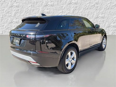 Used 2025 Land Rover Range Rover Velar S image 3