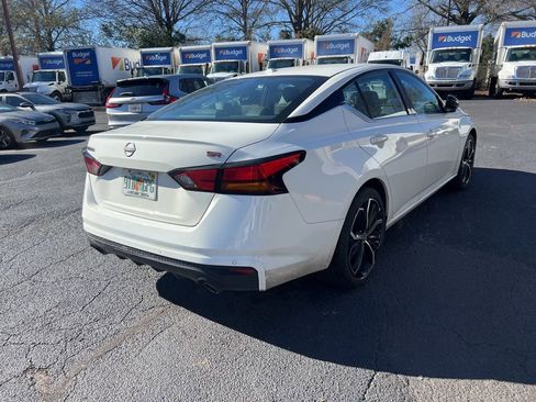Used 2025 Nissan Altima 2.5 SR image 5