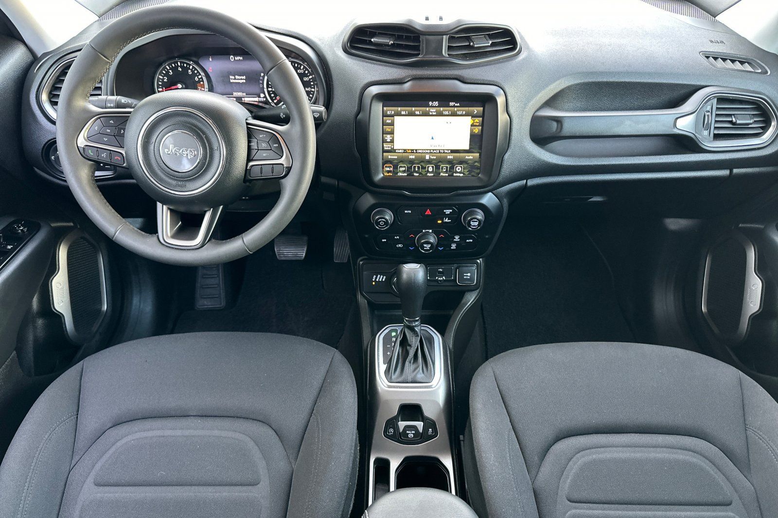 Used 2022 Jeep Renegade Latitude AWD/4WD image 14