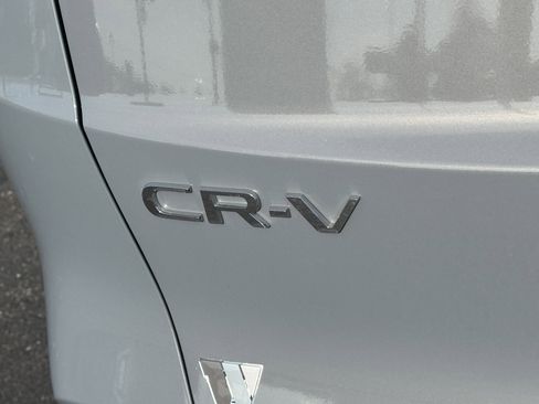 Used 2024 Honda CR-V LX image 40