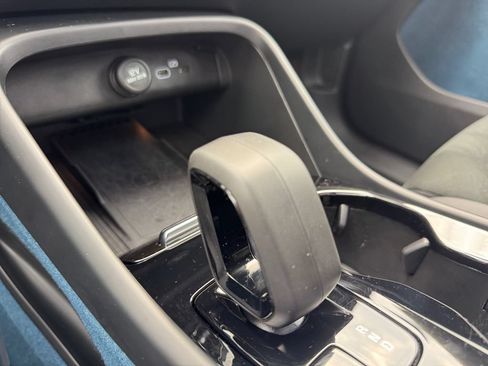 Certified 2023 Volvo XC40 Recharge Plus w/ Protection Package Premier AWD/4WD image 19