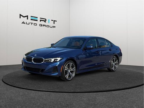 Used 2023 BMW 330i Sedan w/ Premium Package RWD image 4
