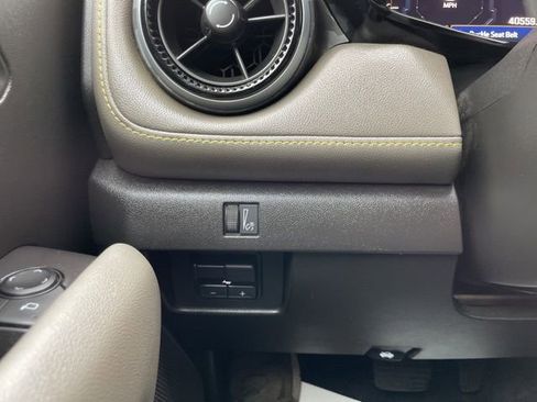 Used 2023 Chevrolet Colorado ZR2 image 25