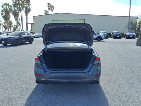 Certified 2023 Honda Accord LX image 27