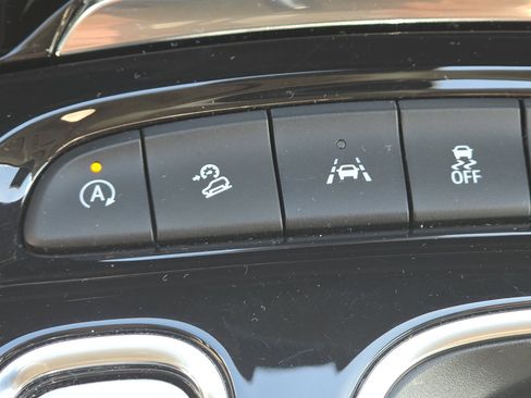 Used 2023 Buick Envision Preferred AWD/4WD image 13