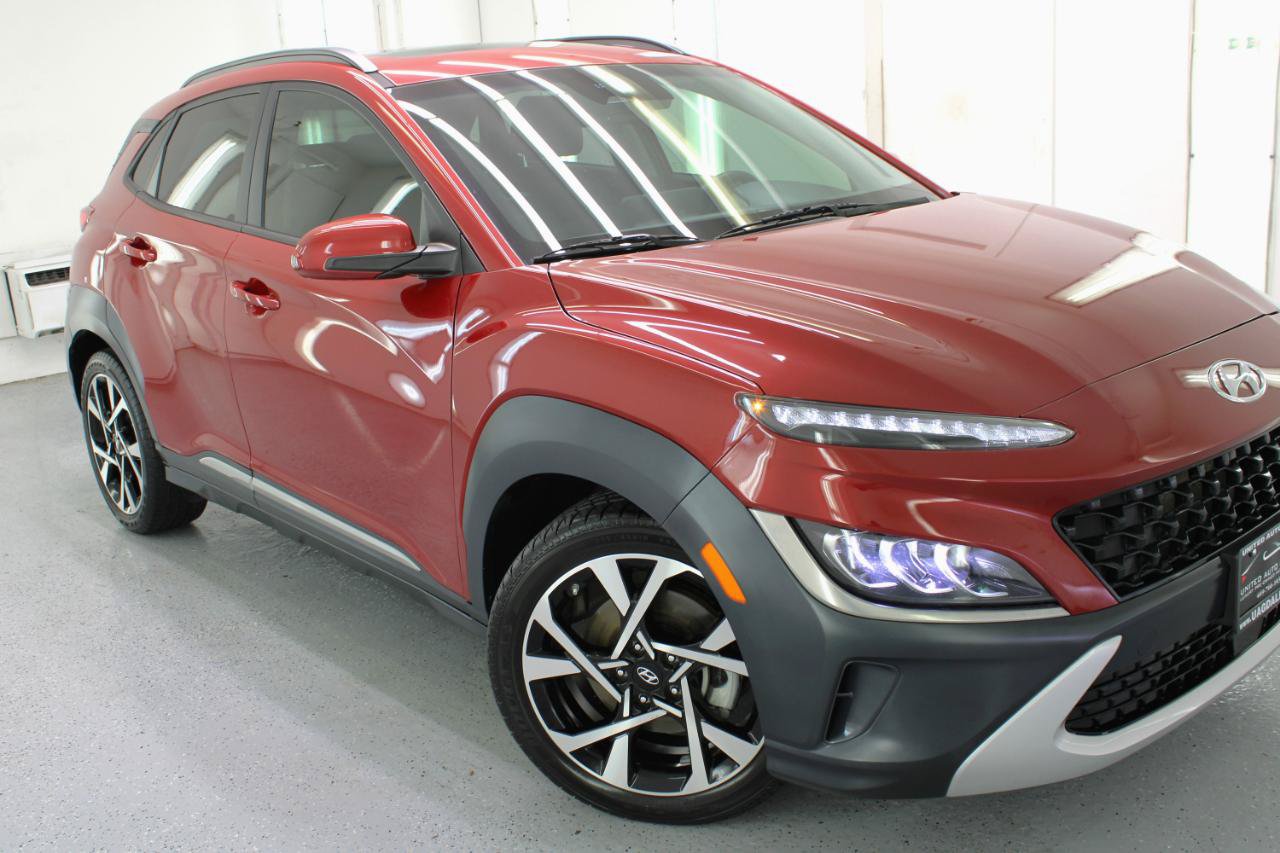 Used 2023 Hyundai Kona Limited AWD/4WD image 13