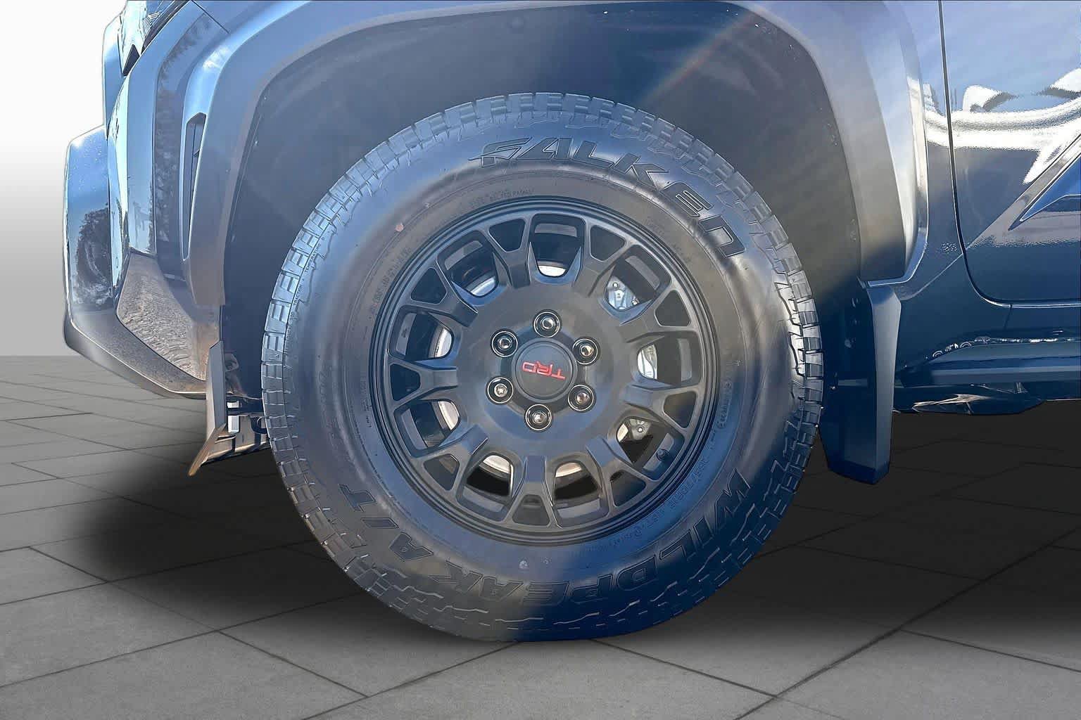 Used 2026 Toyota 4Runner TRD Off-Road Premium AWD/4WD image 9