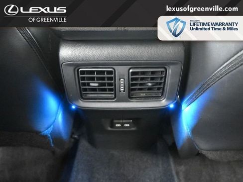 Used 2024 Toyota RAV4 Limited FWD image 28