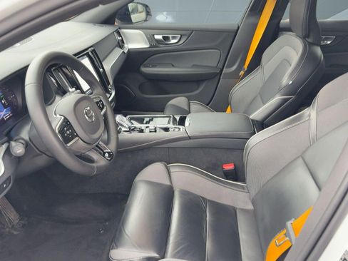 Certified 2024 Volvo V60 T8 Polestar image 5