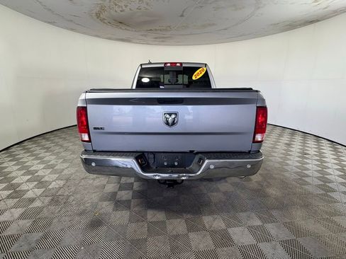 Used 2020 RAM 1500 Classic SLT w/ Luxury Group RWD image 4