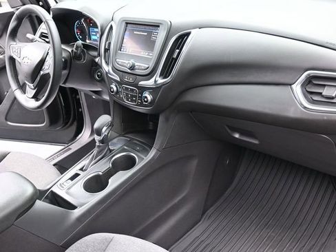 Used 2024 Chevrolet Equinox LT image 29