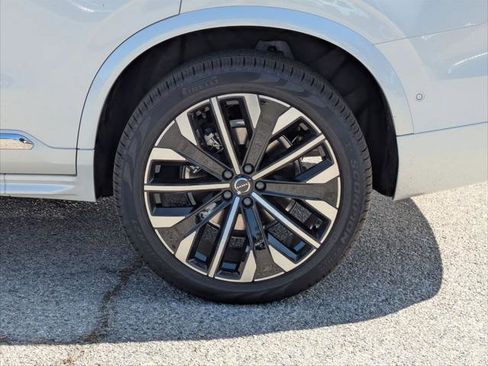 New 2026 Volvo XC90 B6 Ultra w/ Protection Package AWD/4WD image 6