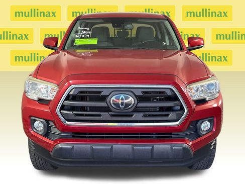 Used 2019 Toyota Tacoma SR5 image 16