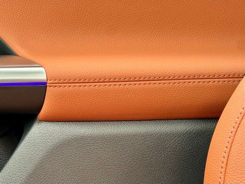 Certified 2026 Mercedes-Benz GLC 300 4MATIC image 36